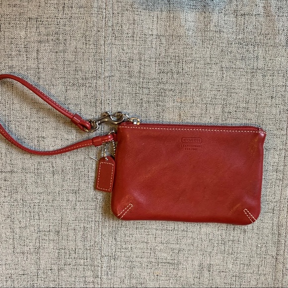 Coach Handbags - Coach wristlet